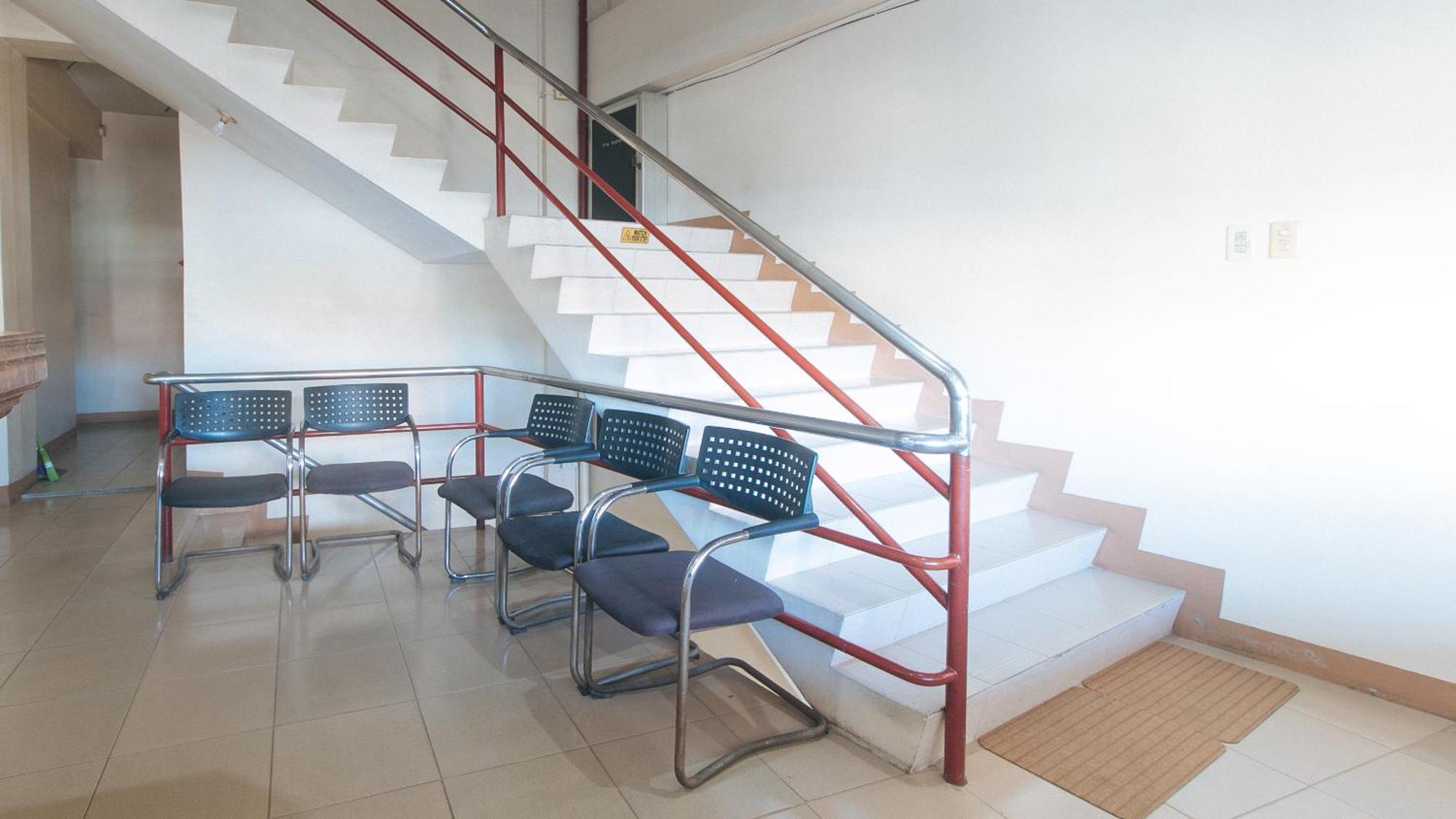 Reddoorz @ Asiana Pension Inn Mandaue City Exterior photo